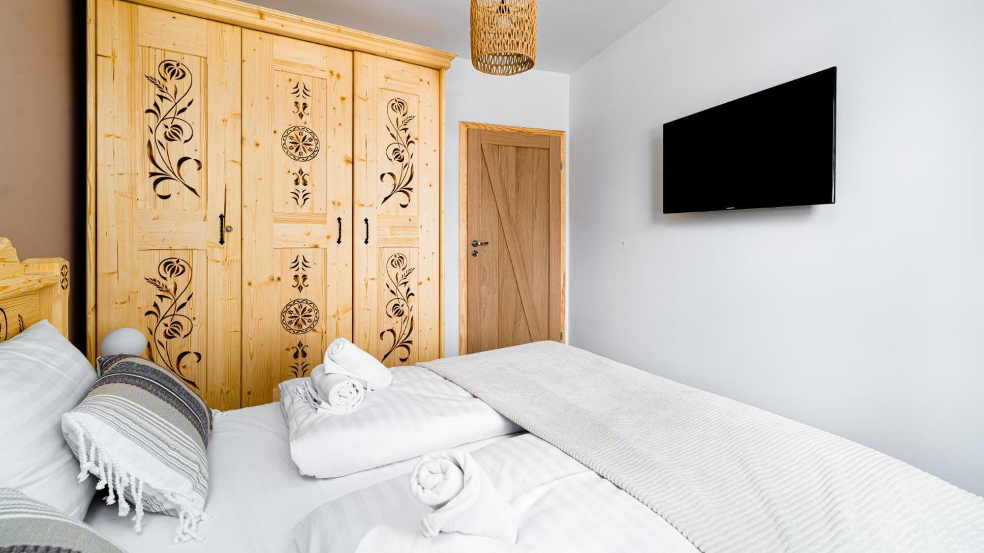 Apartamenty Z Basenem I Saunami Stone Hill Resort II Vip Centrum By Royal Aparts Szklarska Poręba Esterno foto