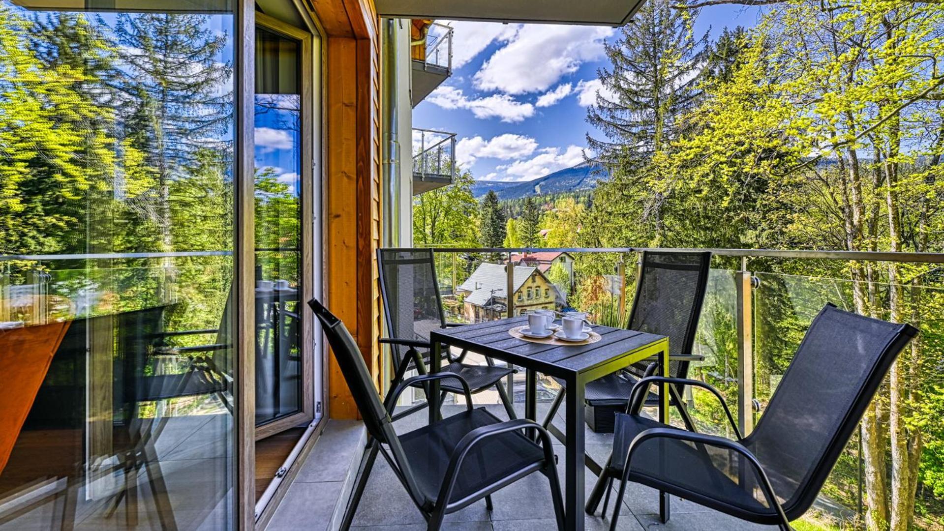 Apartamenty Z Basenem I Saunami Stone Hill Resort II Vip Centrum By Royal Aparts Szklarska Poręba Esterno foto